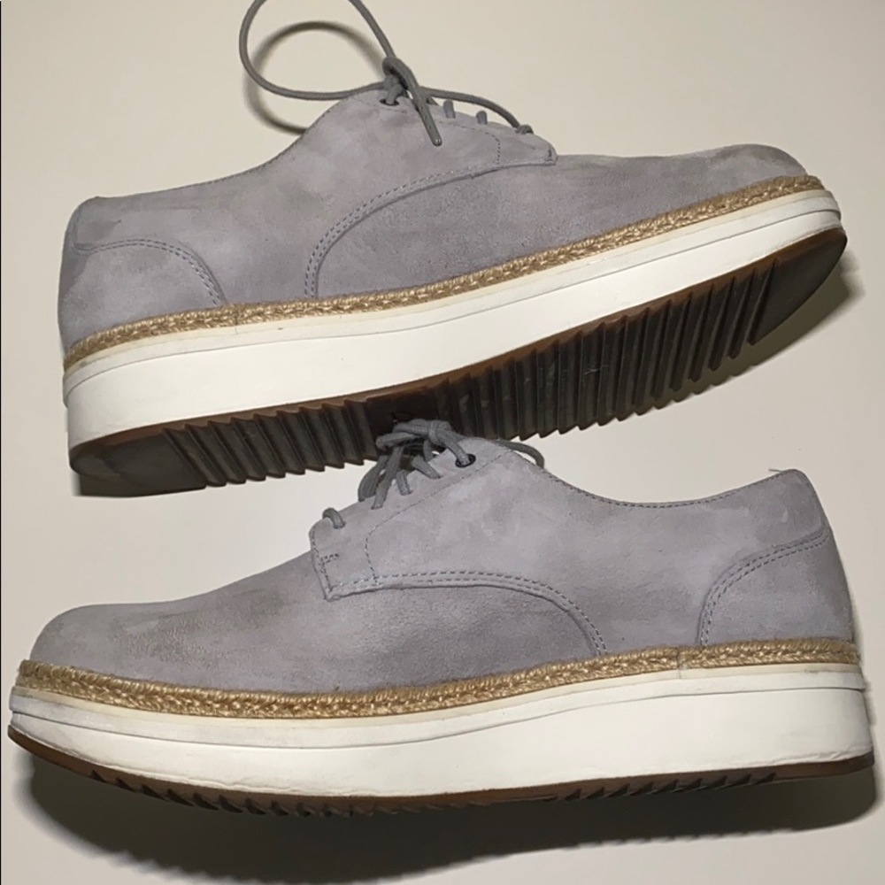 Clarks - Picture 4 of 4